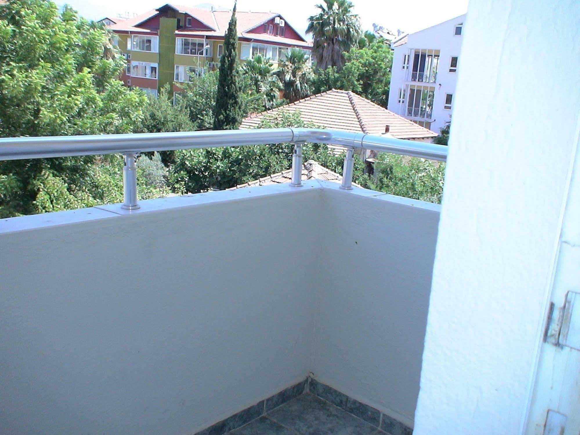 Onur Pension Bed & Breakfast Fethiye Exterior photo